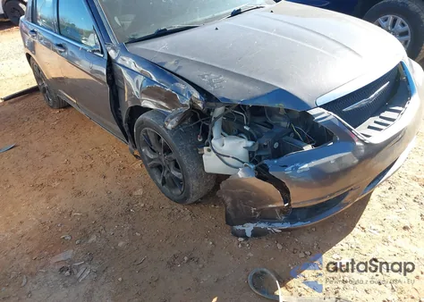 2014 Chrysler 200 Touring from USA, damaged, VIN 1C3CCBBG9EN186811